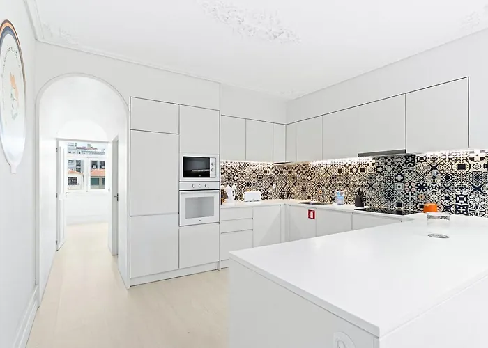 Guestready - D'alma - Stª Catarina 1e 아파트 포르투